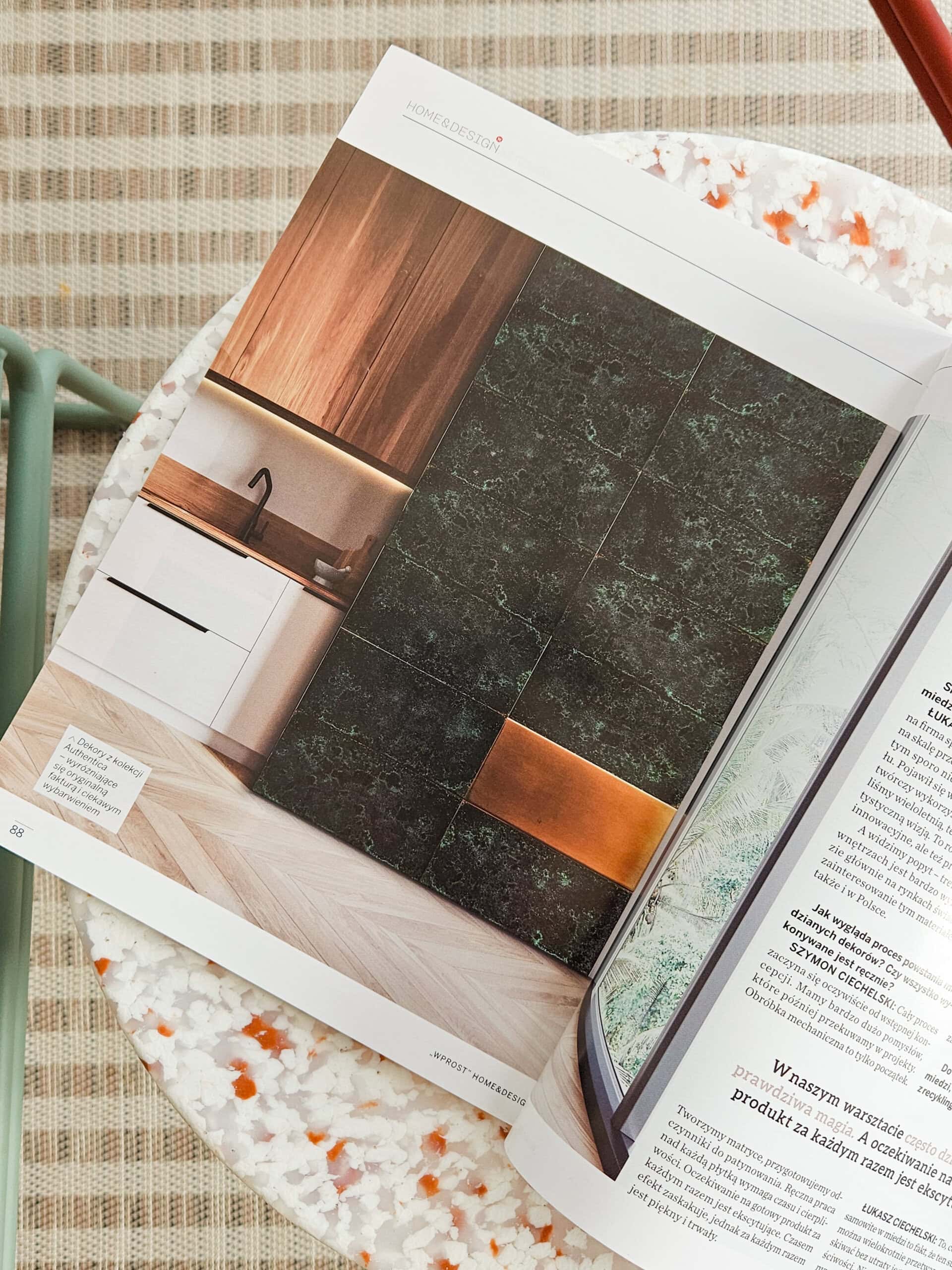 20250317 101435 1 scaled | Producent płyt i dekorów z miedzi Copper Philosophy miedziane akcenty w kuchni gazetka